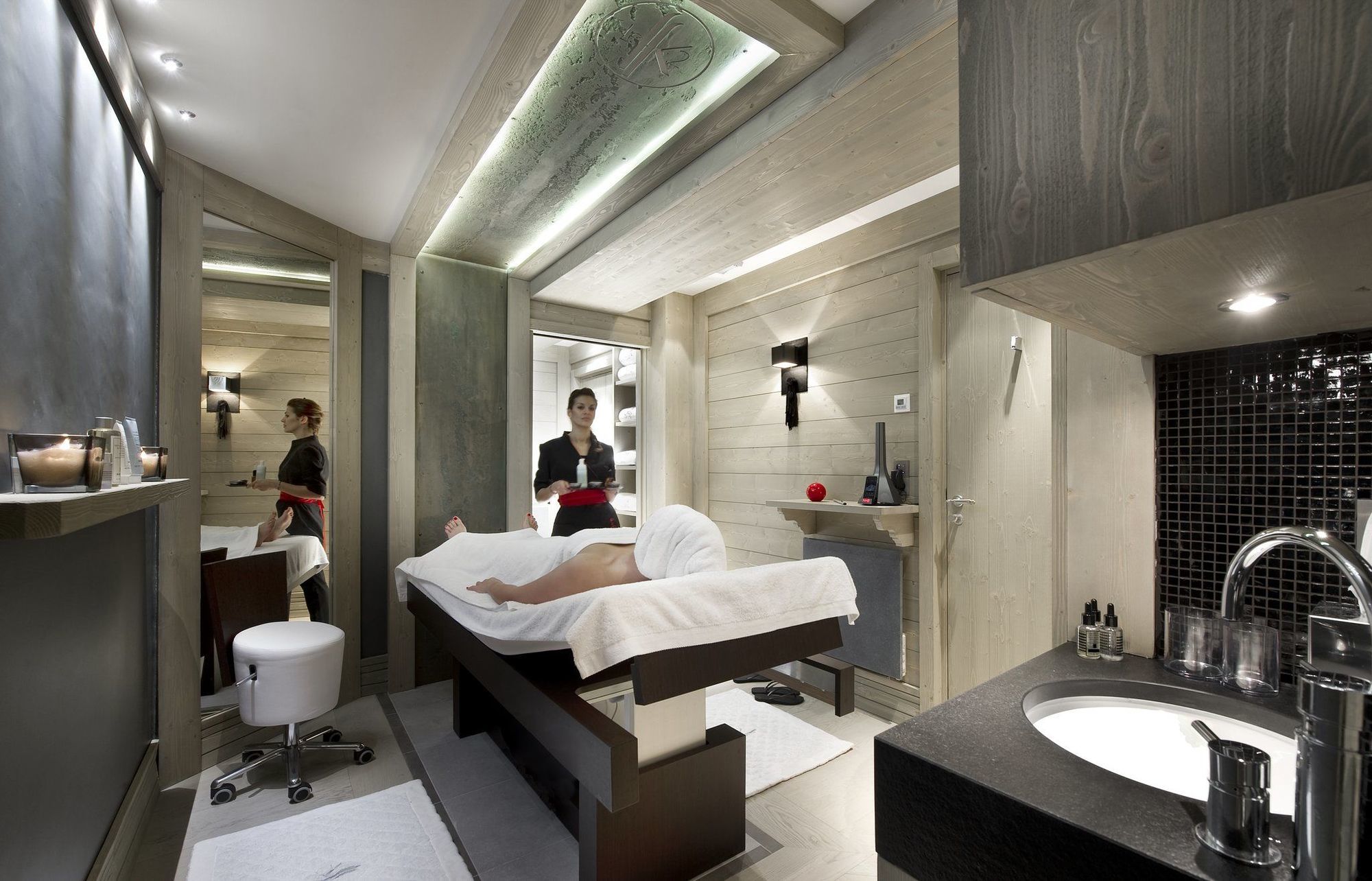 Hotel Le K2 Palace Courchevel Buitenkant foto