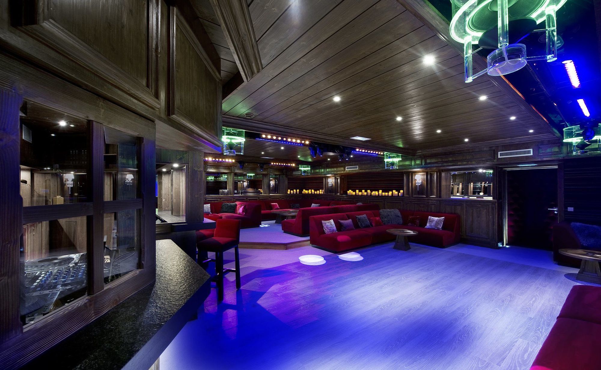 Hotel Le K2 Palace Courchevel Buitenkant foto